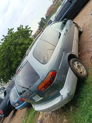 Toyota Sienna LE 2002 Blue