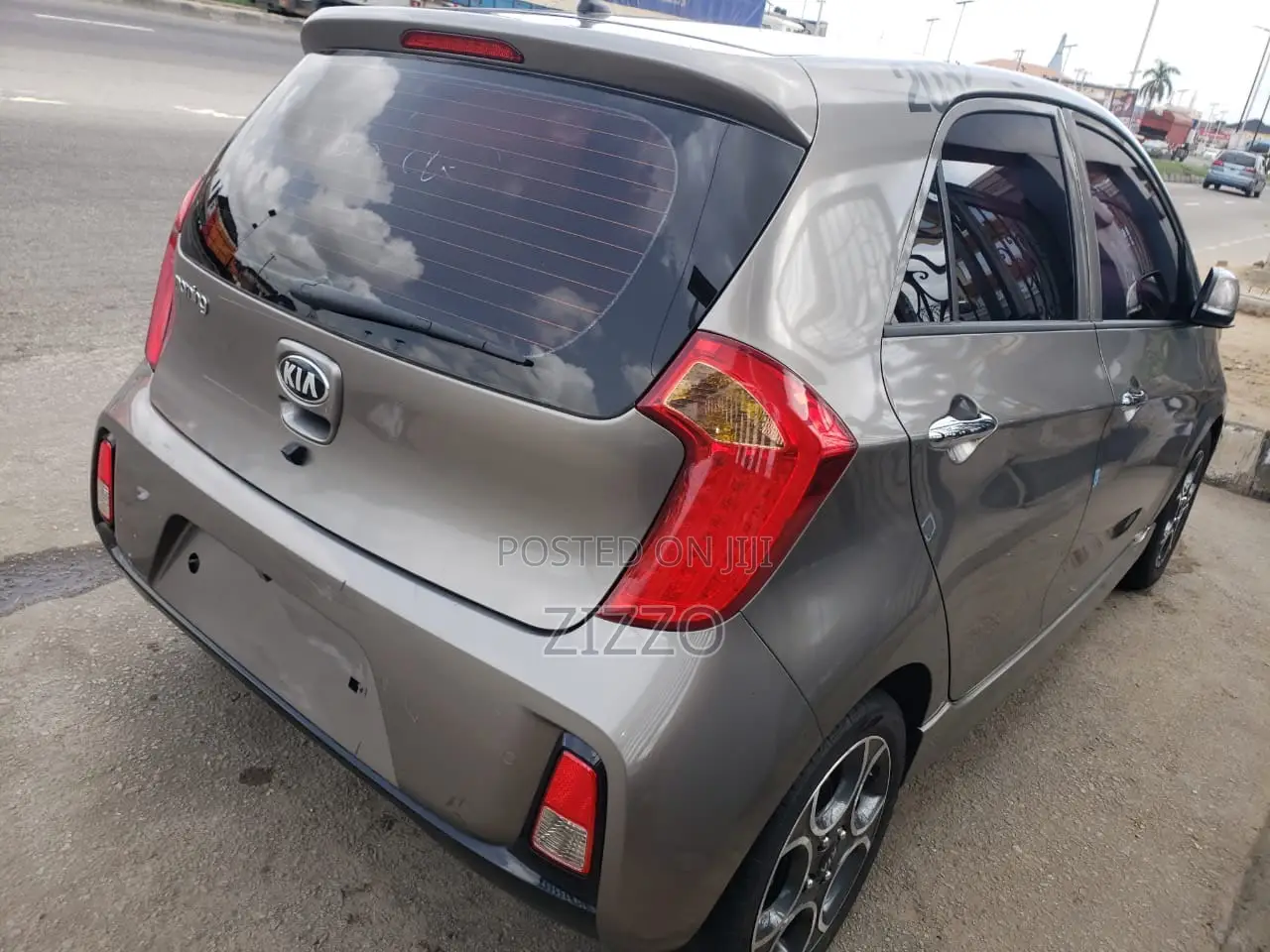Kia Picanto 2016 Gray
