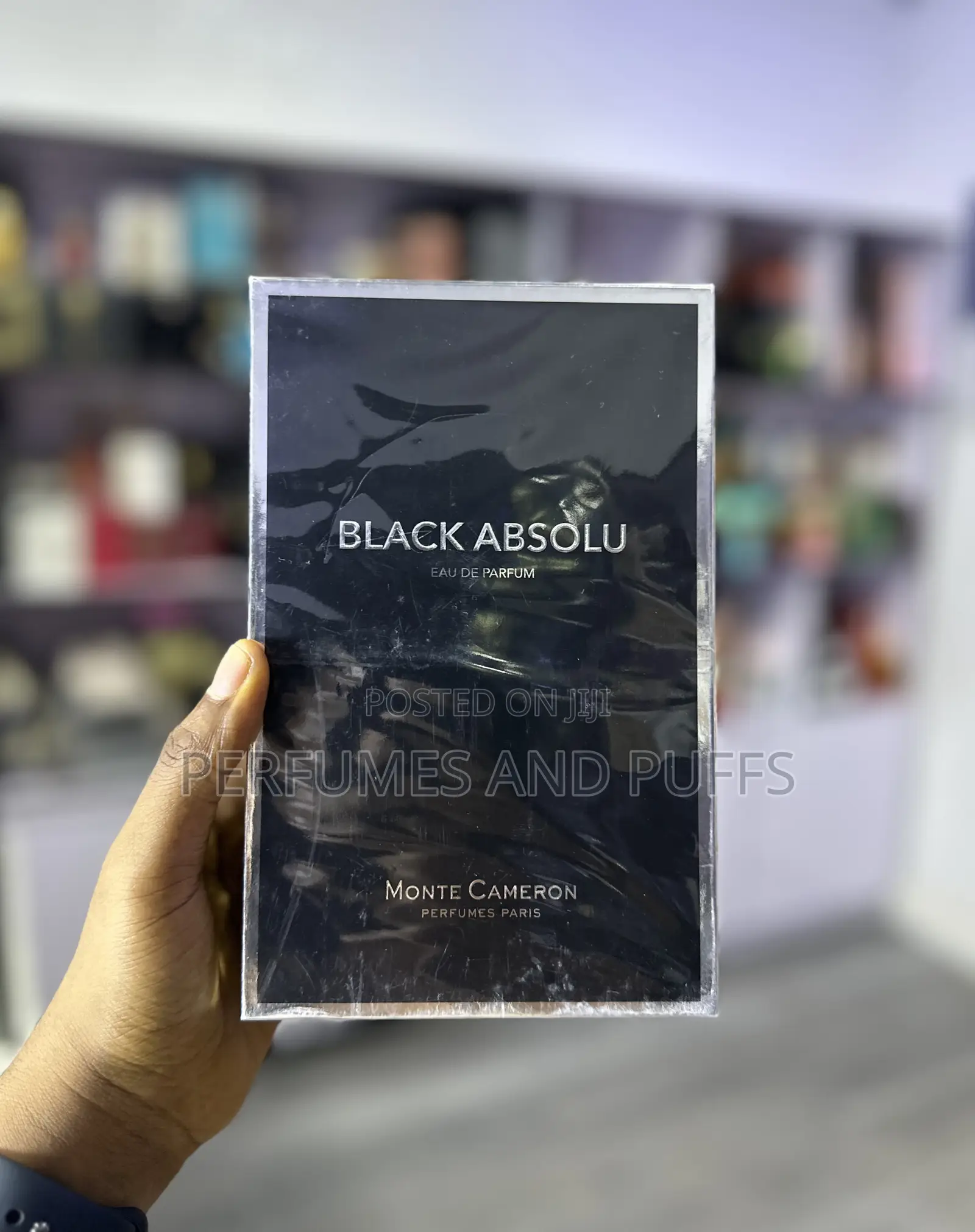 Black Absolu Monte Cameron