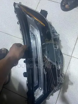 Headlights Toyota Rav4 2022/2024 Direct