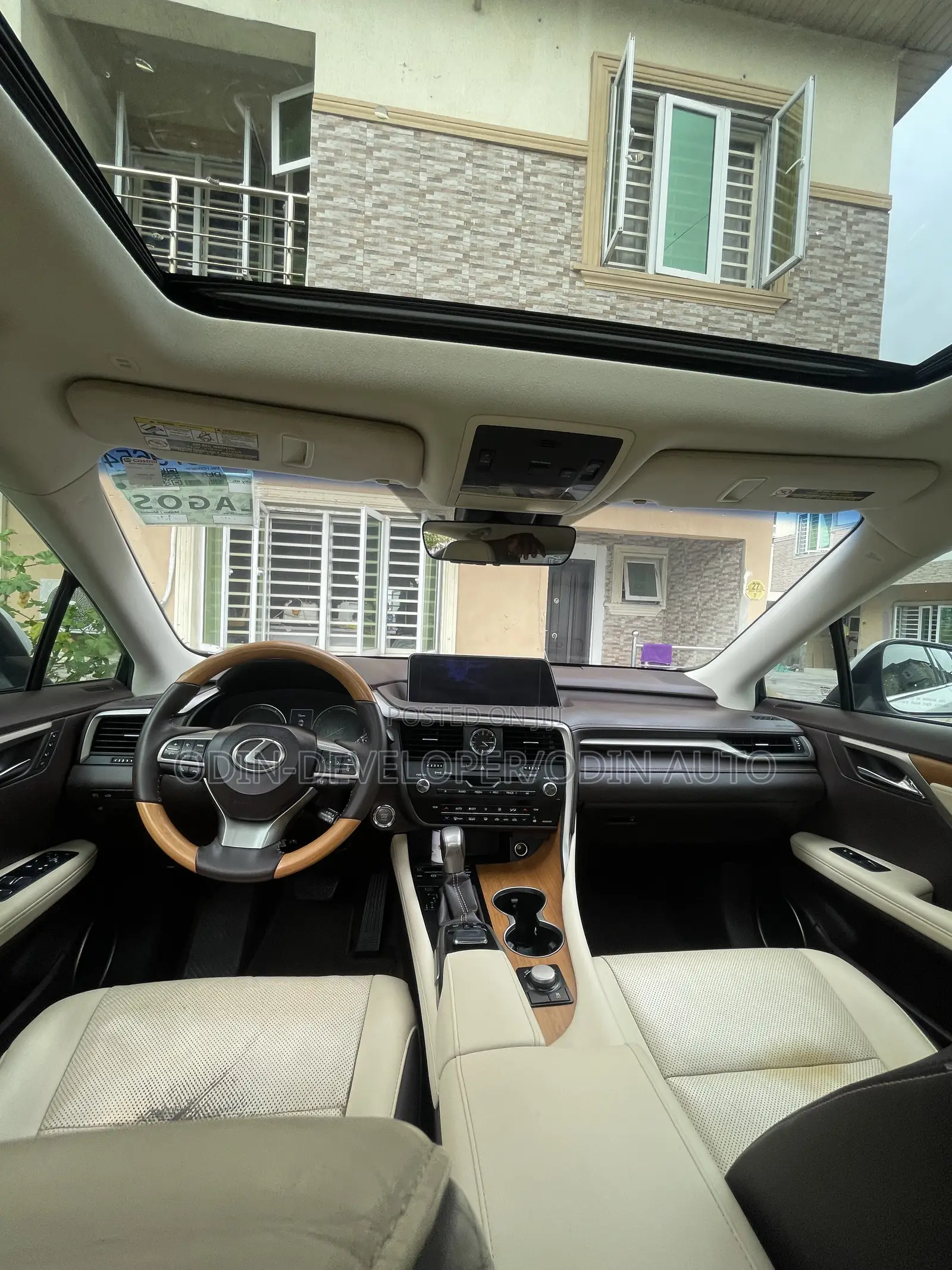 Lexus RX 350 AWD 2017 White
