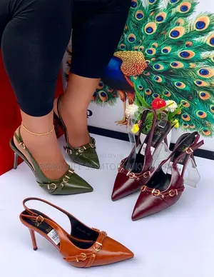 Luxury Pointed-Toe Slingback Heels - Elegant Buckle Strap Pumps