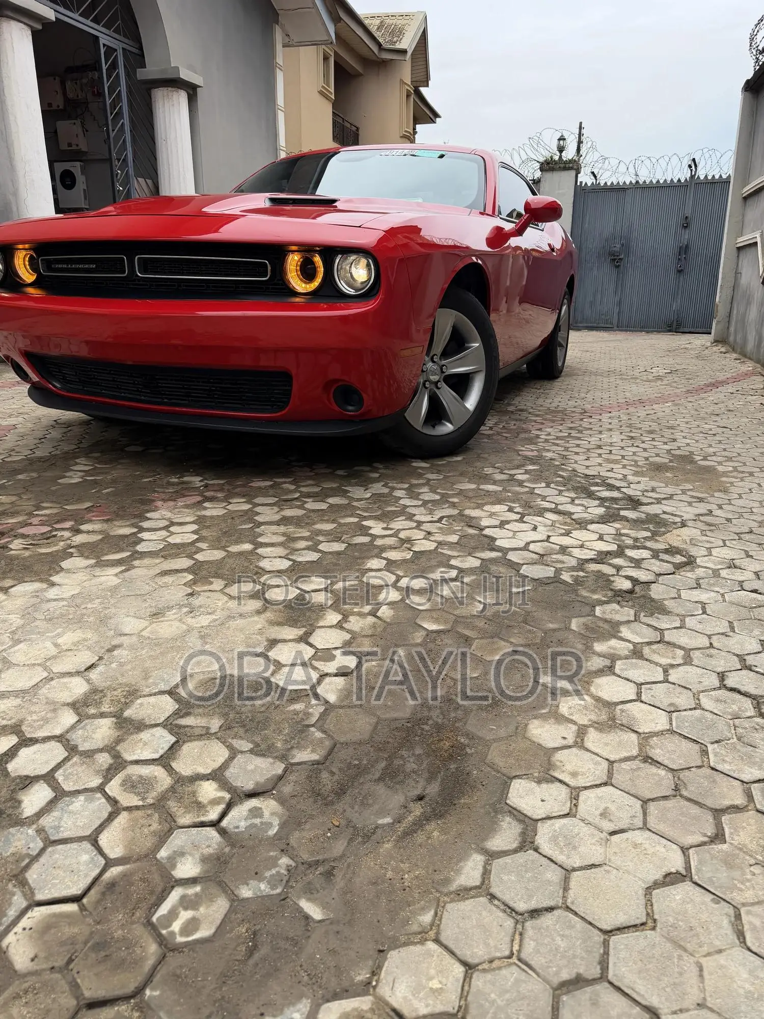 Dodge Challenger 2017 Red