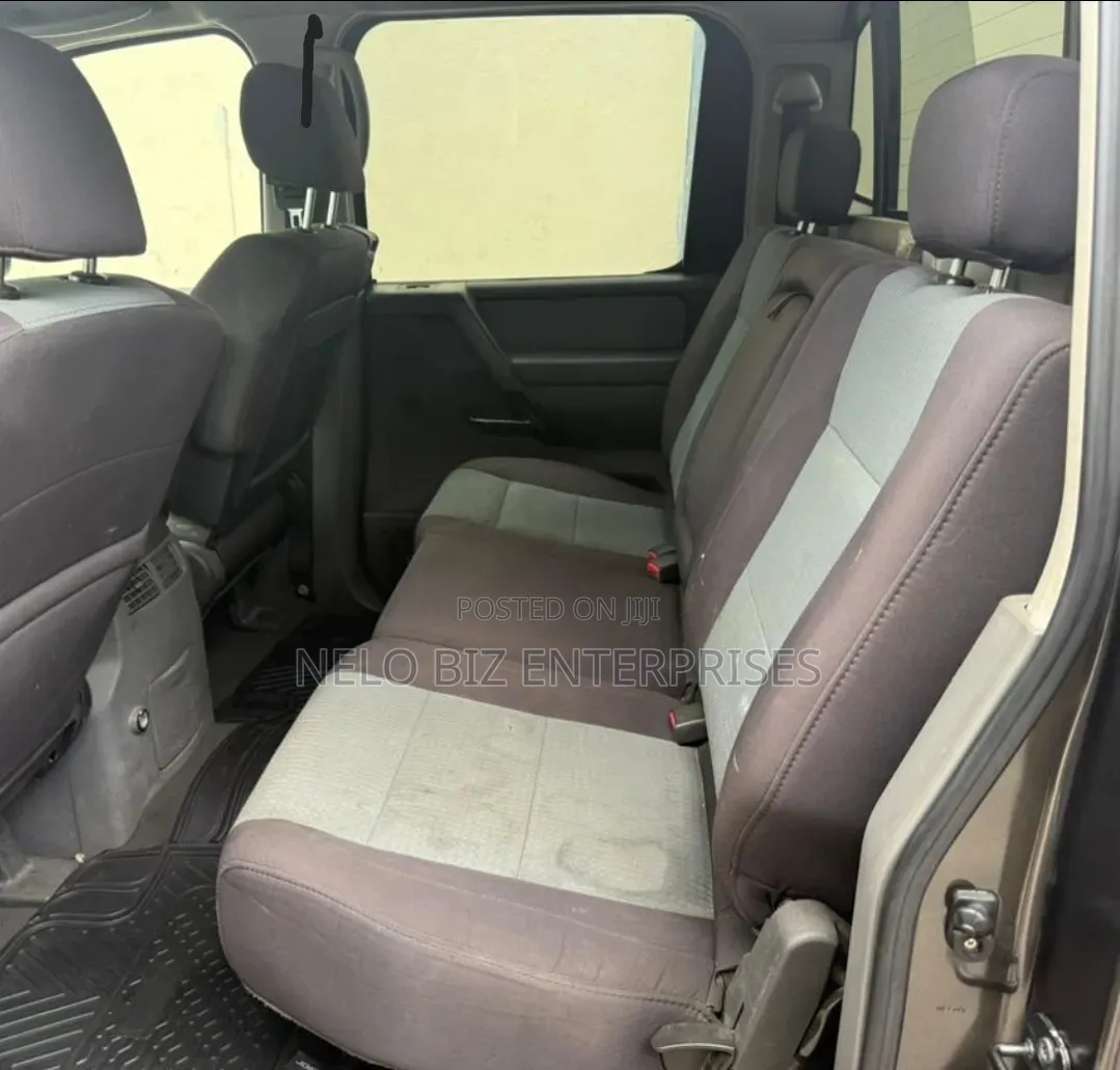 Nissan Titan 2006 Gray