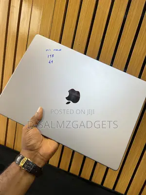 Laptop Apple MacBook Pro 2021 M1 Max 64GB Apple M1 Max SSD 1T