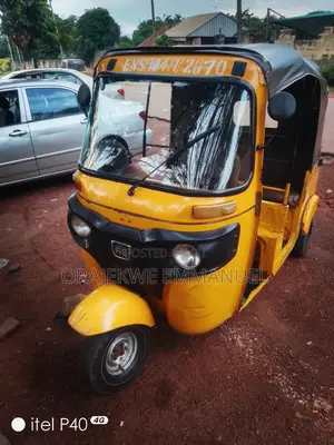 Bajaj RE 2019 Yellow