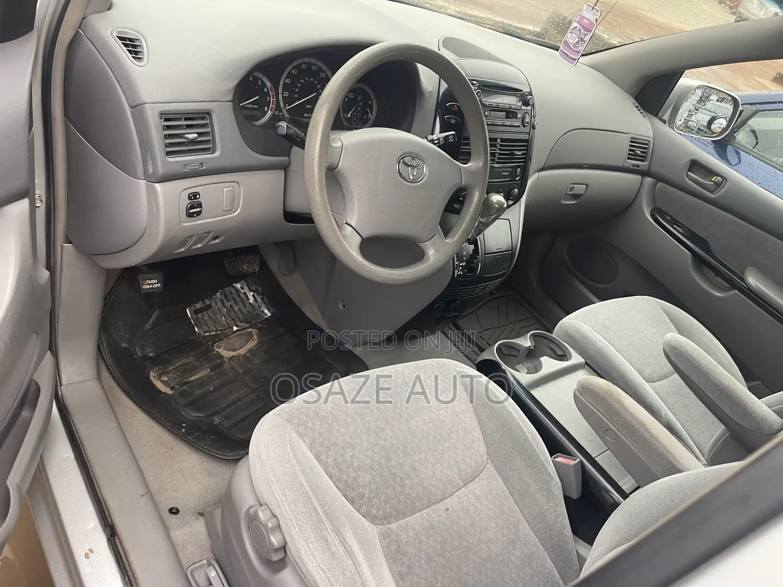 Toyota Sienna 2007 Silver