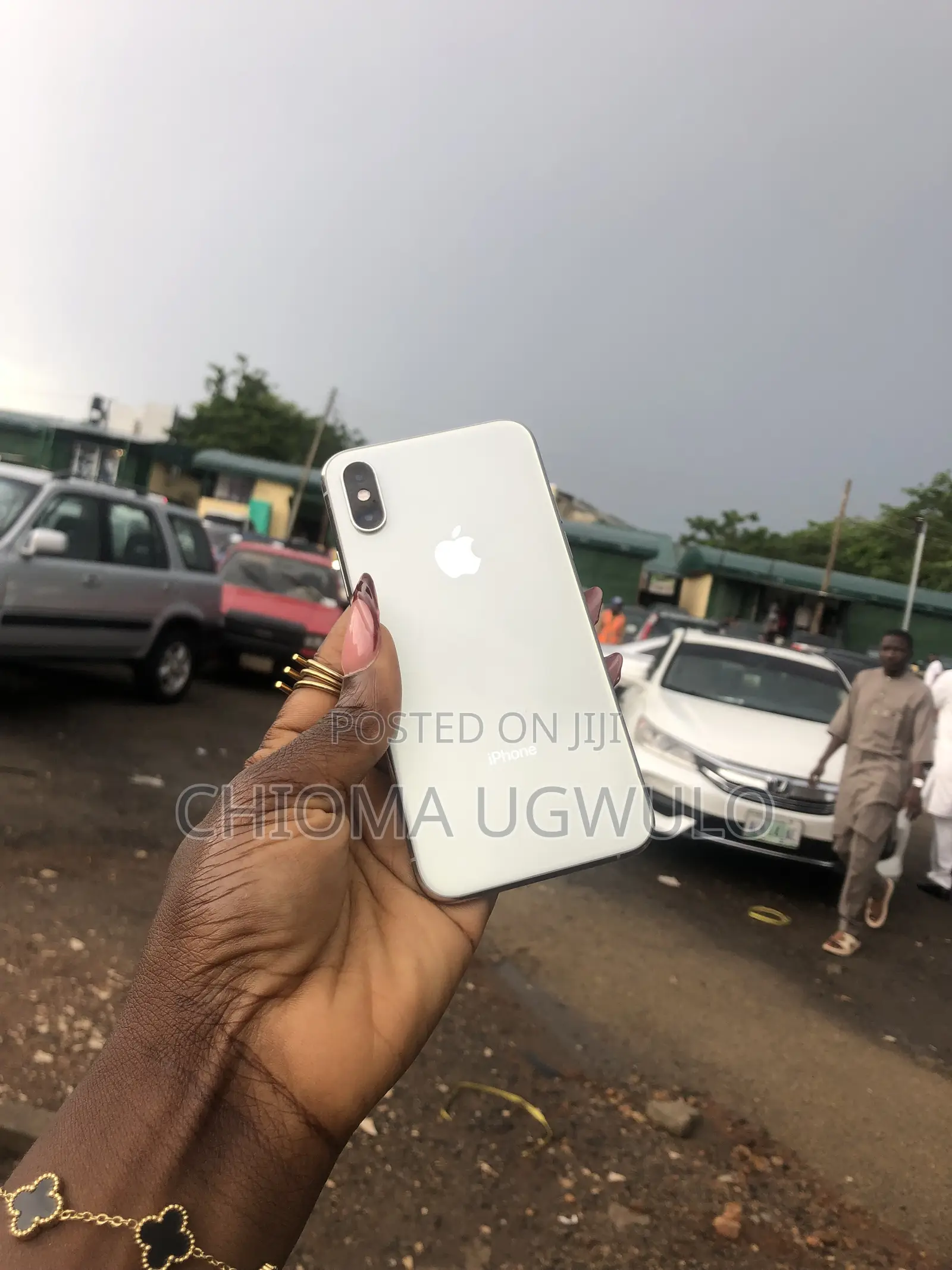 Apple iPhone XS 64 GB White