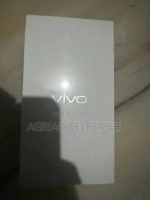 New Vivo V50 256 GB Red