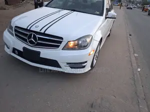 Mercedes-Benz C250 2014 White