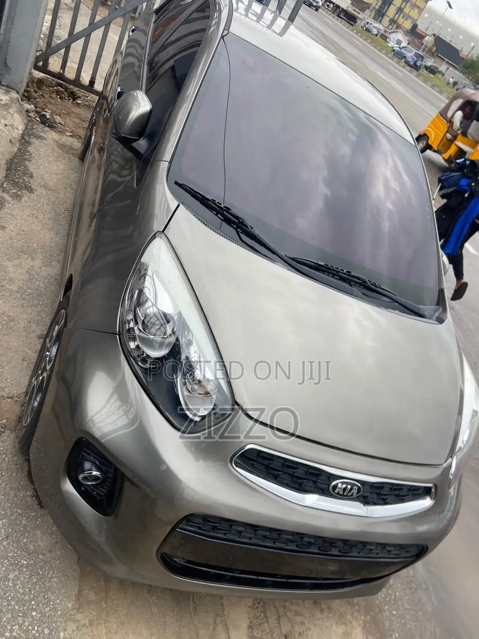 Kia Picanto 2016 Gray