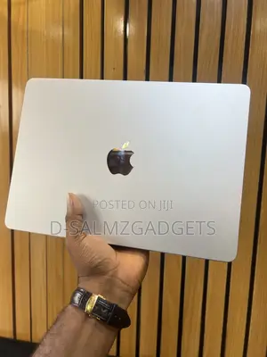 Laptop Apple MacBook Air 2025 M4 16GB Apple M4 SSD 512GB