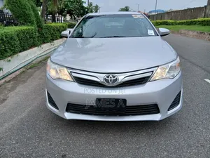 Toyota Camry 2013 Silver