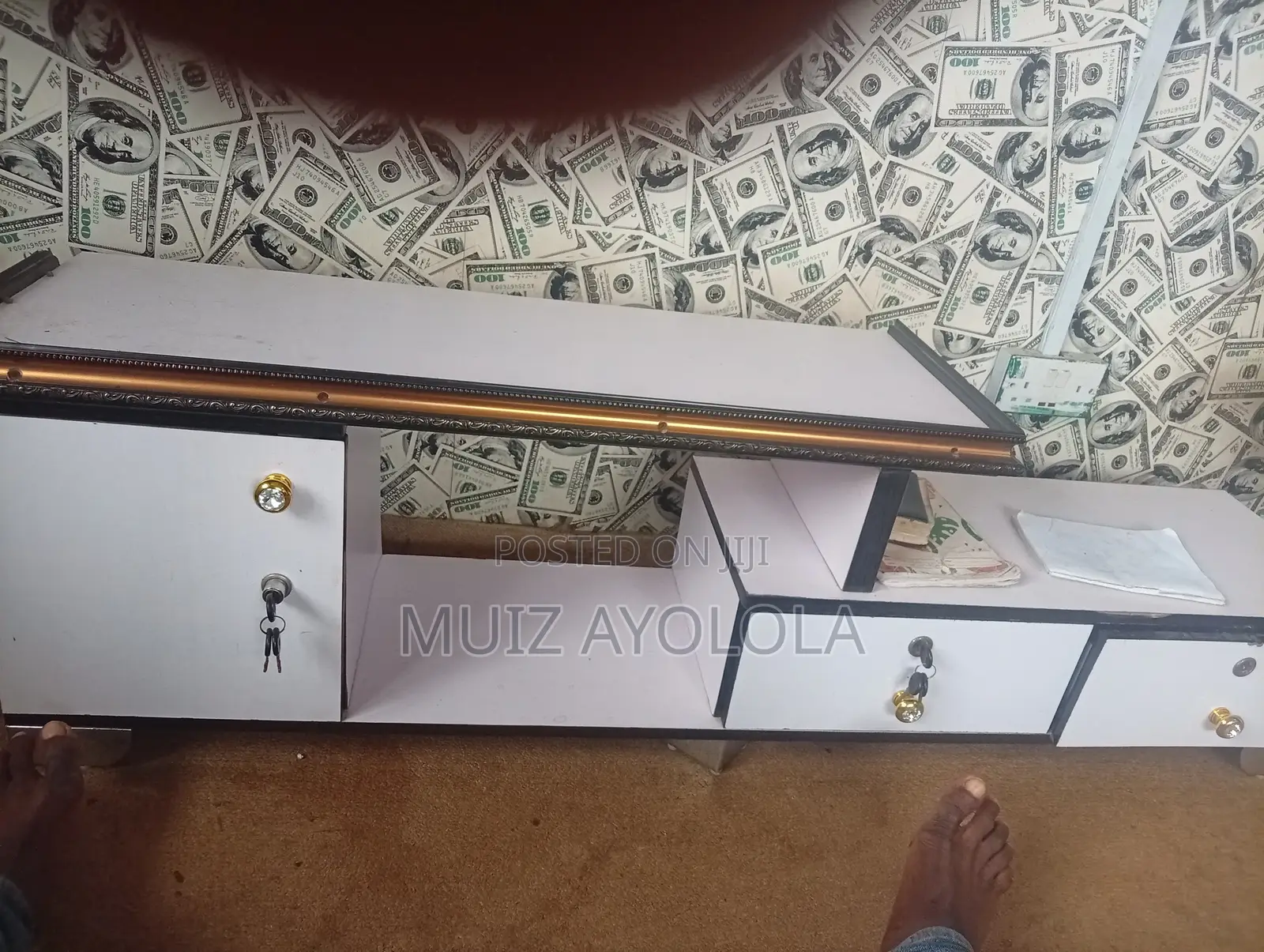 White Tv Shelf