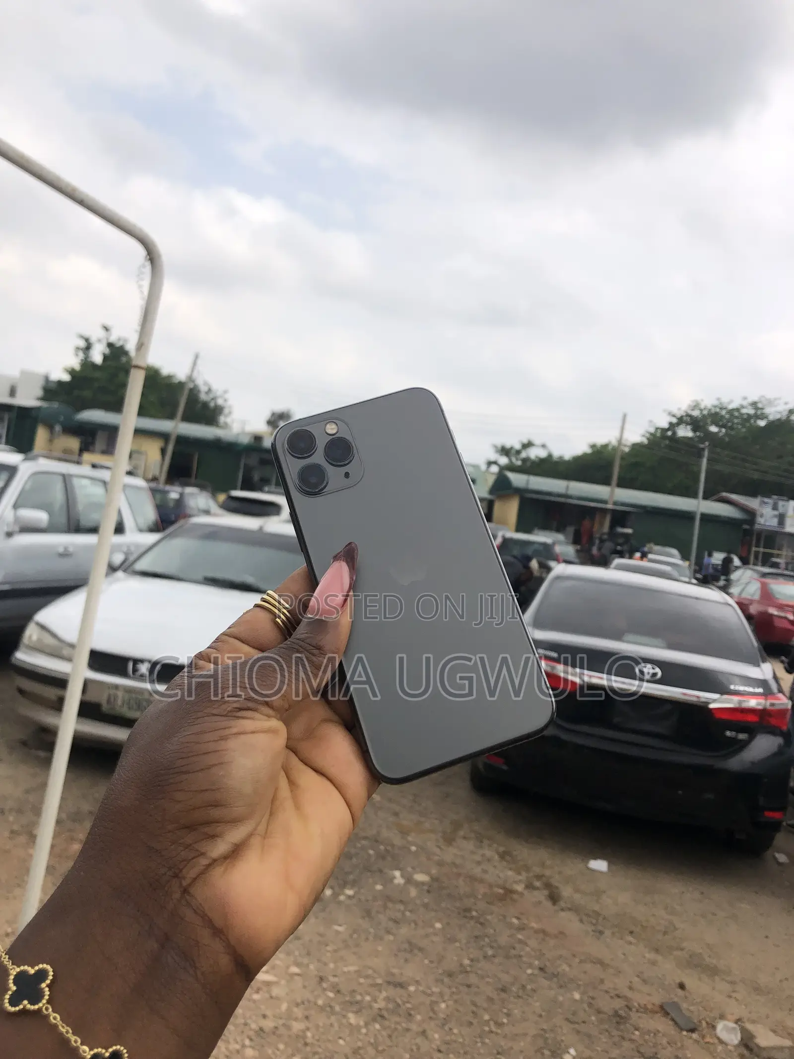 Apple iPhone 11 Pro 64 GB Gray