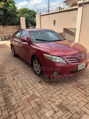 Toyota Camry 2011 Red