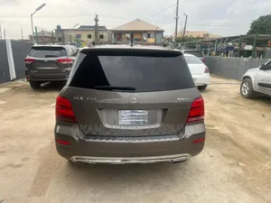 Mercedes-Benz GLK-Class 2014 Brown