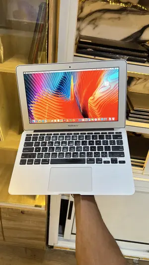 Laptop Apple MacBook Air 2010 2GB Intel Core 2 Duo SSD 60GB