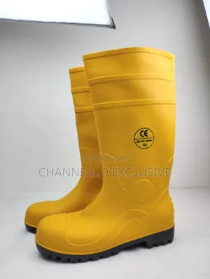 Brand New Mens Rain Boot
