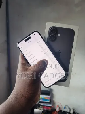 New Apple iPhone 16 128 GB Black