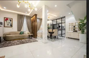 Graceful 5 Bedroom Apartment