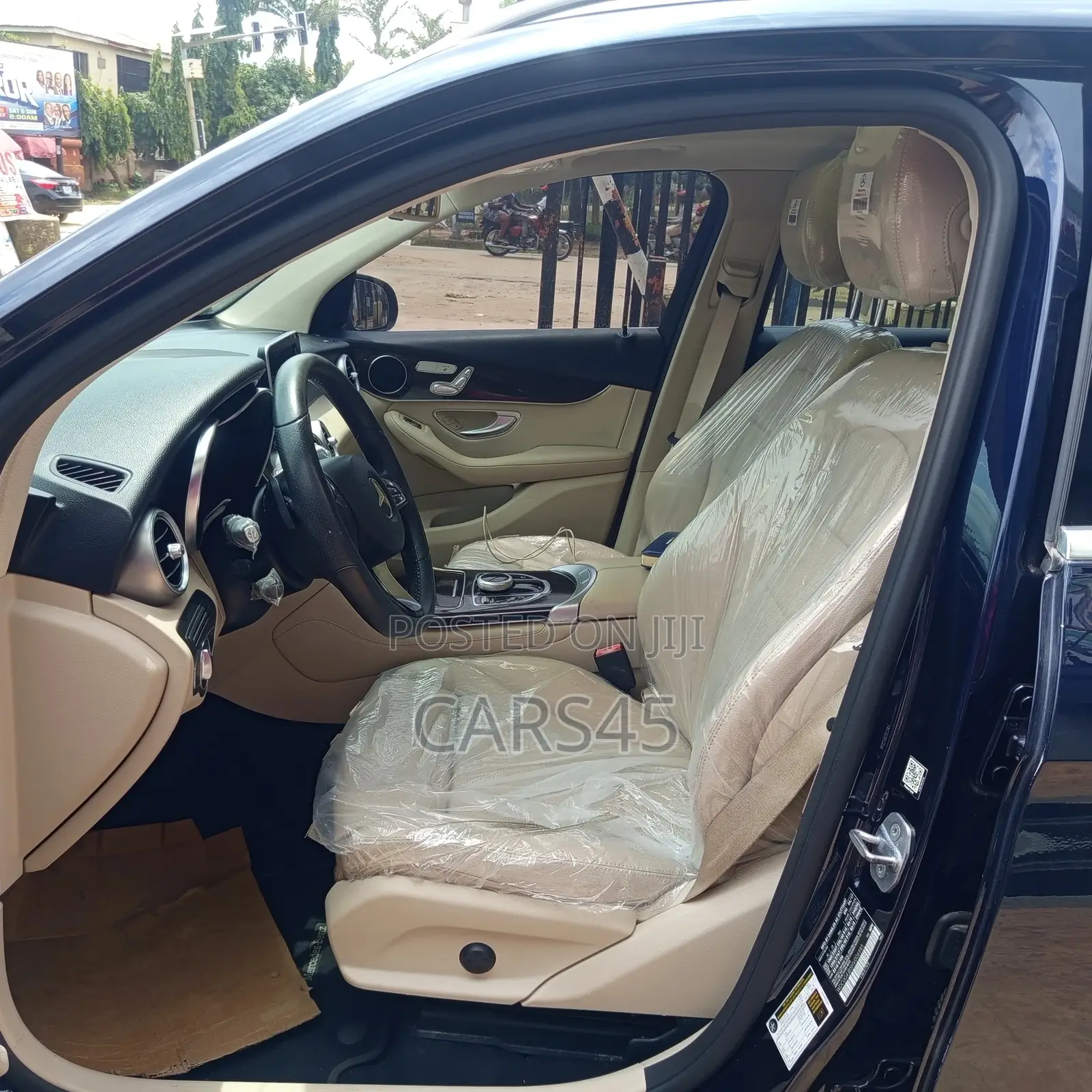 Mercedes-Benz GLC-Class 2017 Blue