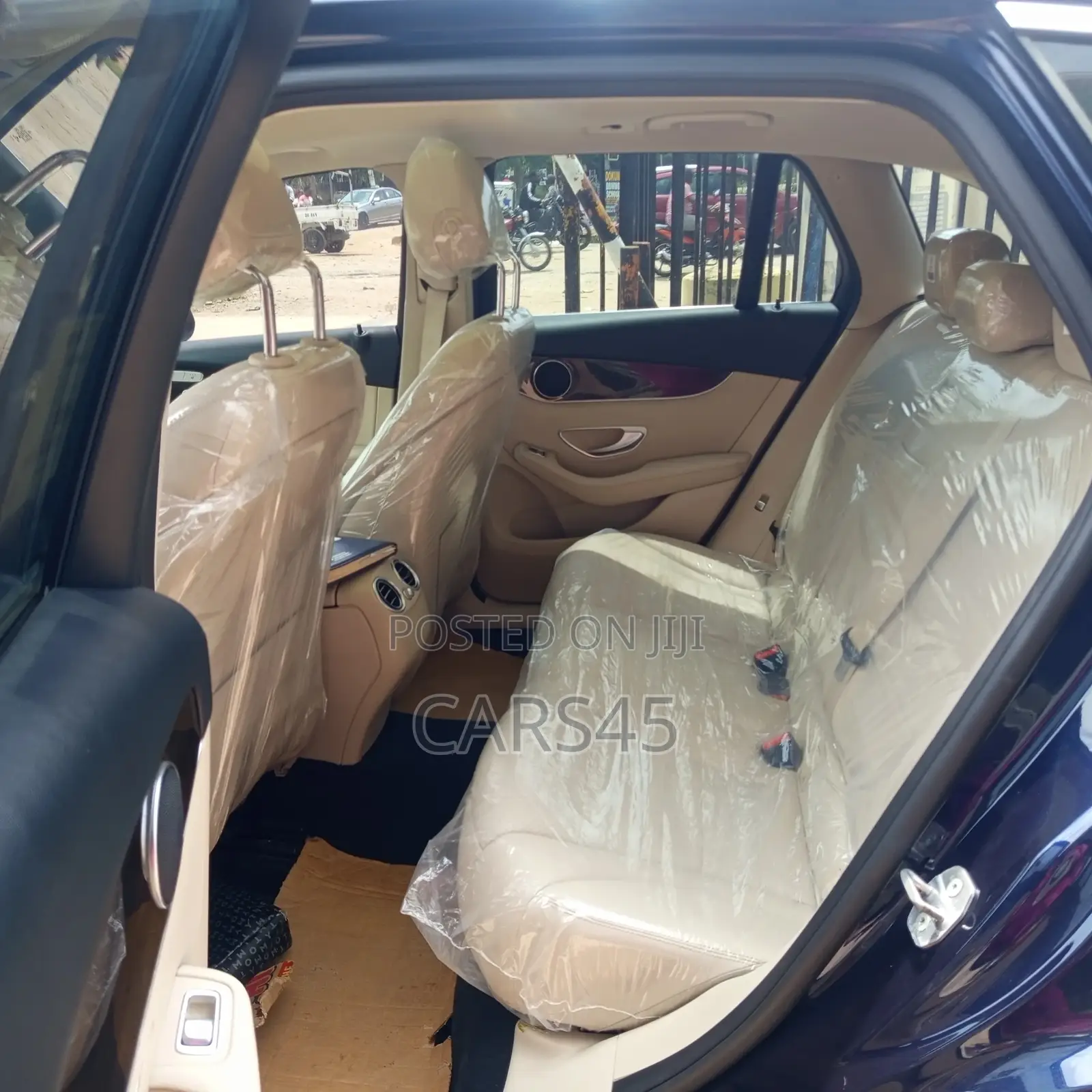 Mercedes-Benz GLC-Class 2017 Blue