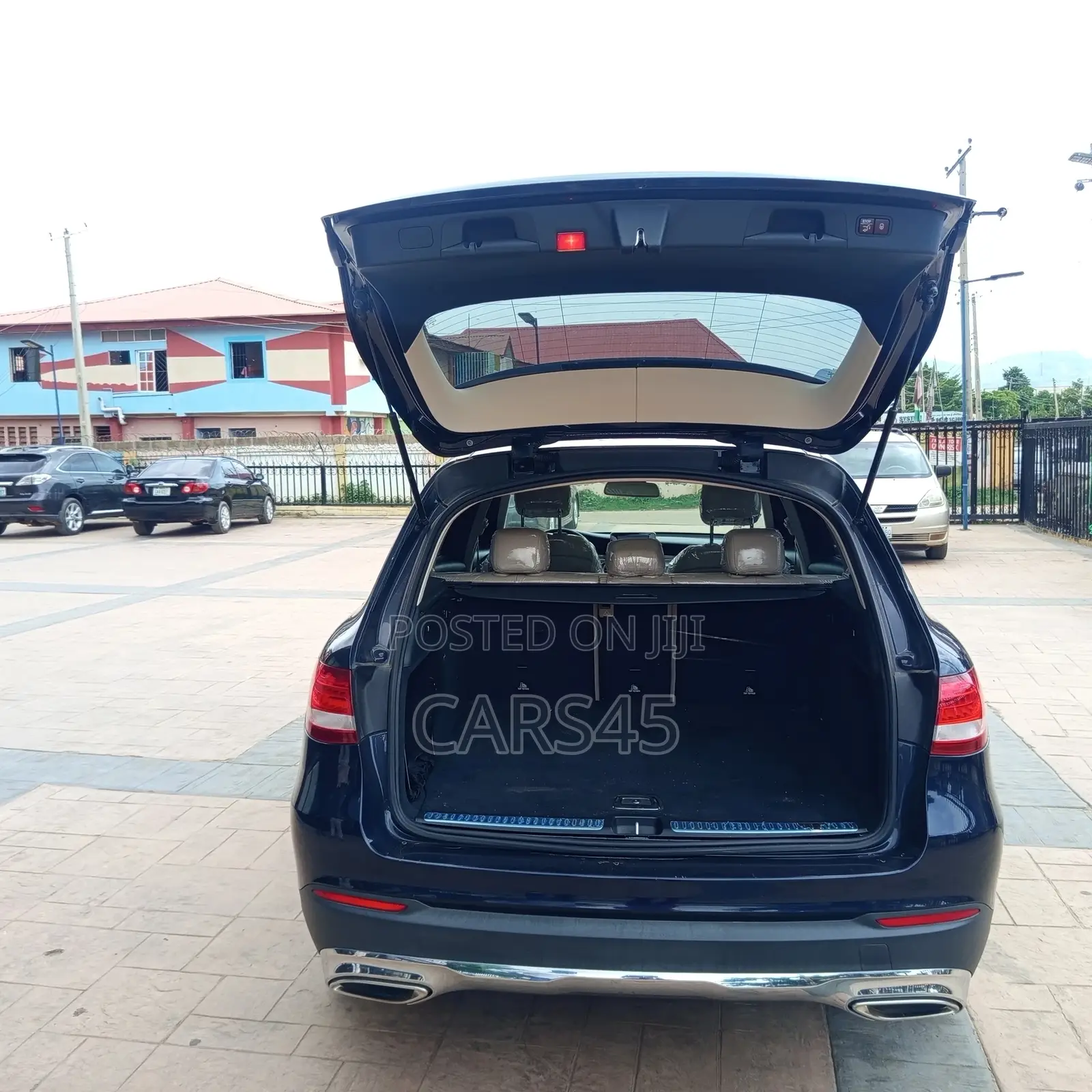 Mercedes-Benz GLC-Class 2017 Blue