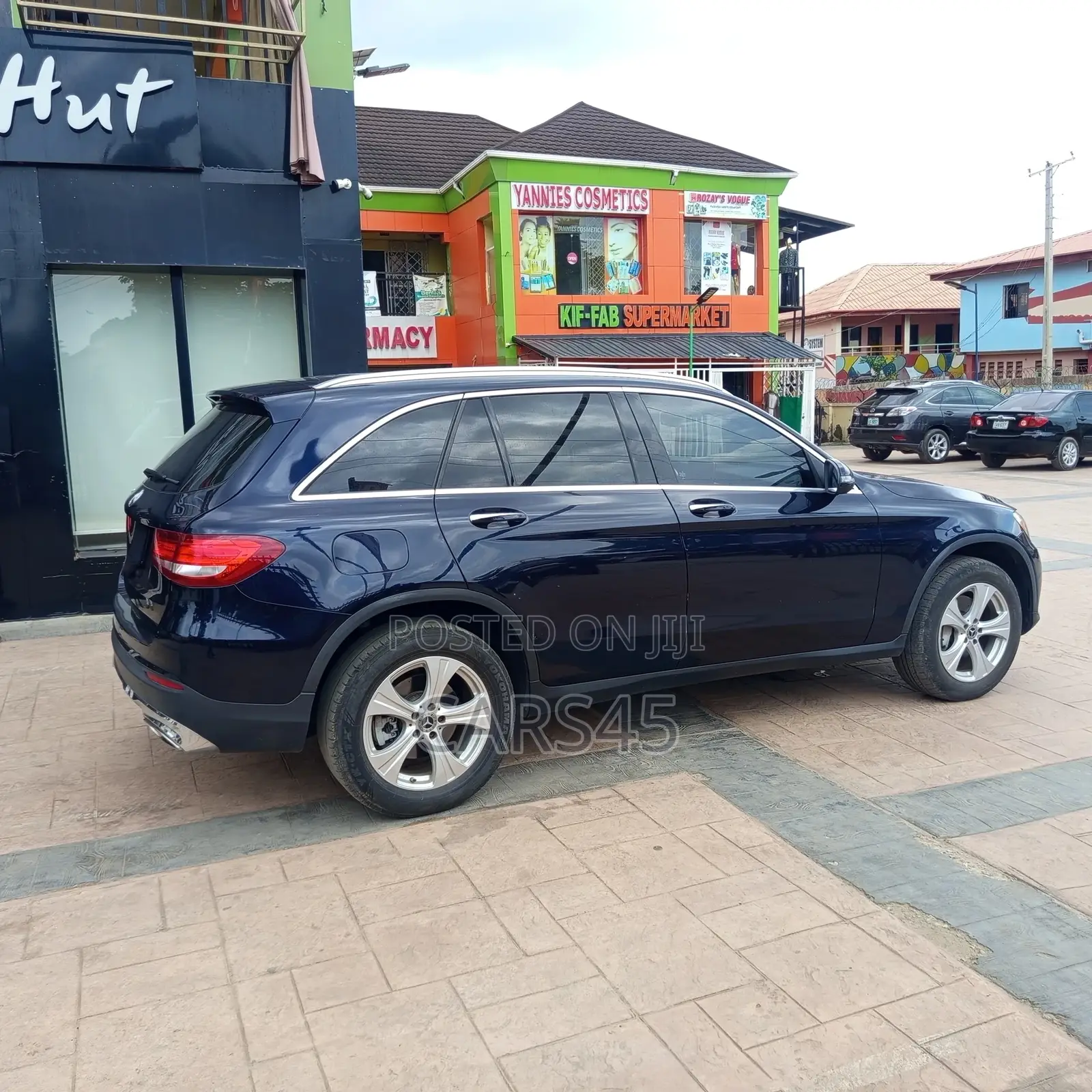 Mercedes-Benz GLC-Class 2017 Blue