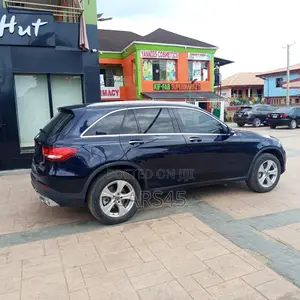 Mercedes-Benz GLC-Class 2017 Blue