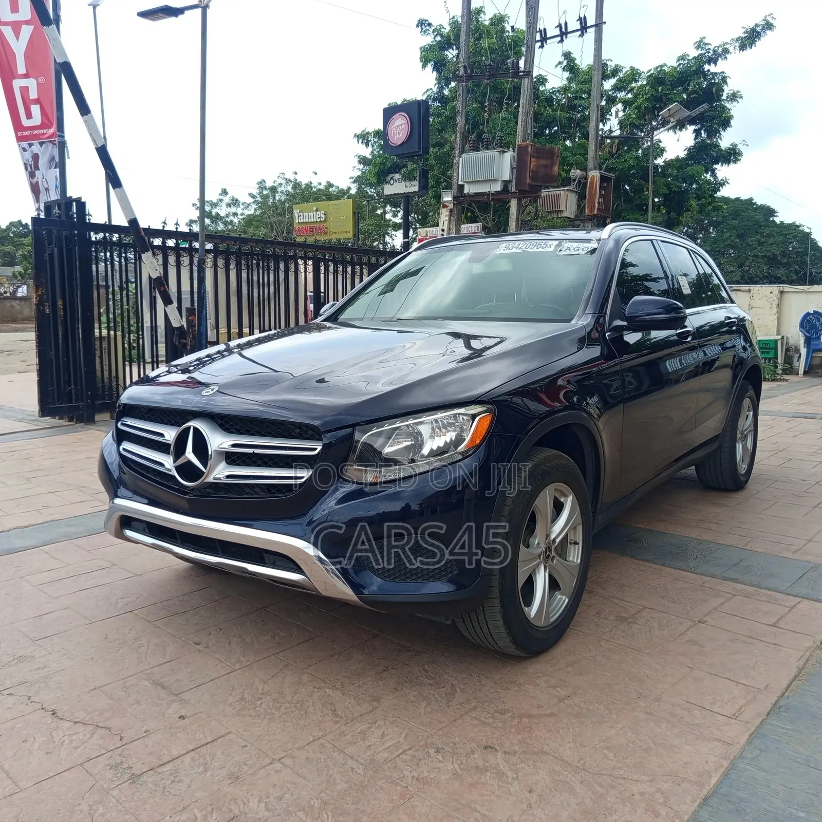 Mercedes-Benz GLC-Class 2017 Blue
