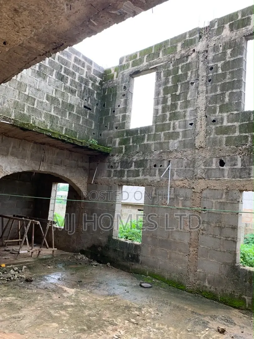 5bdrm Duplex in Feruu, Ogun State for sale