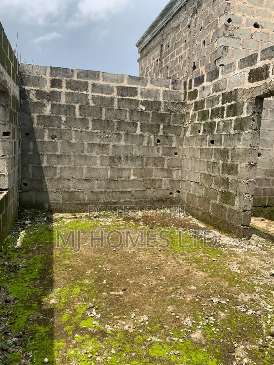 5bdrm Duplex in Feruu, Ogun State for sale
