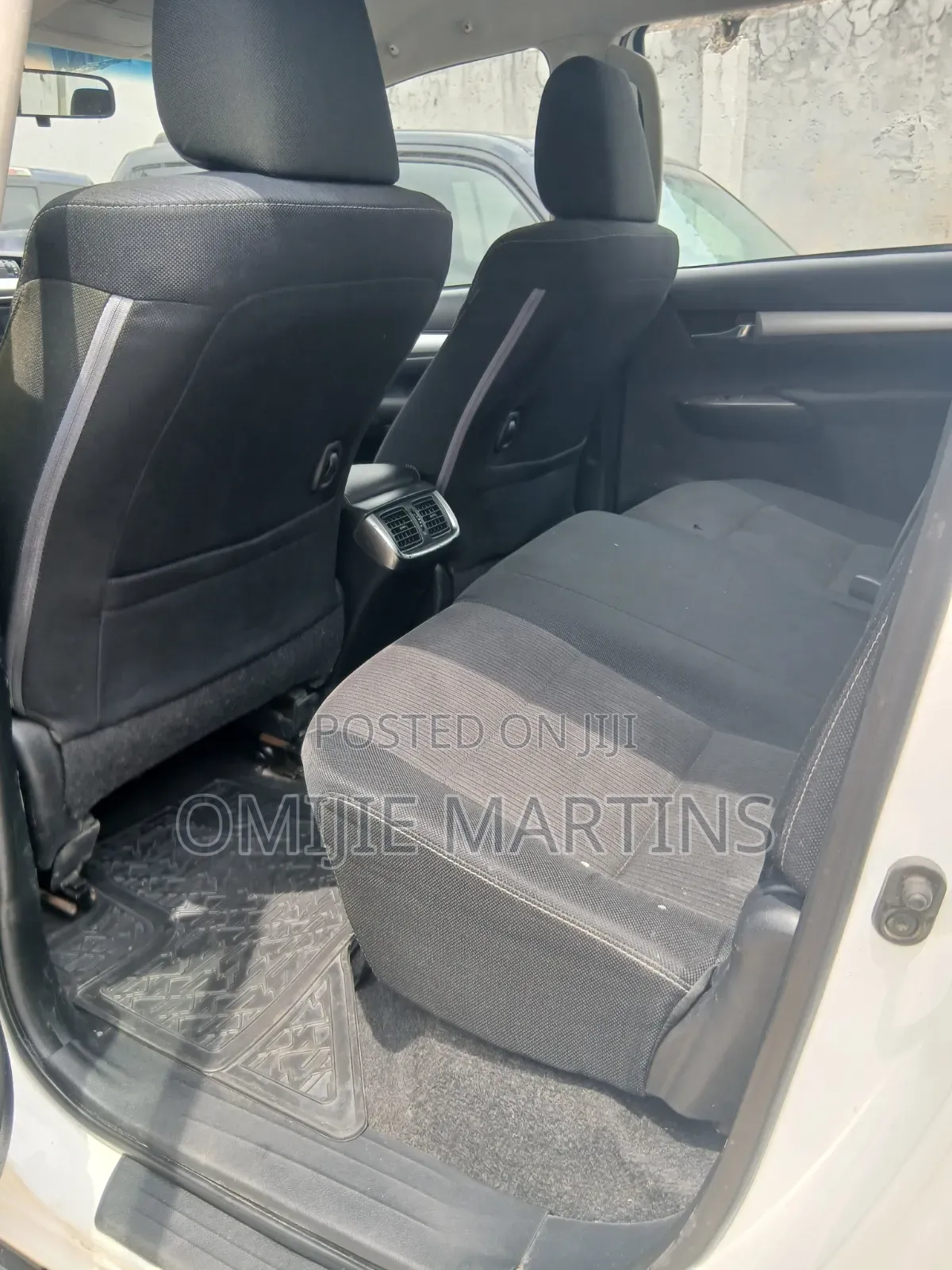 Toyota Hilux 2018 White