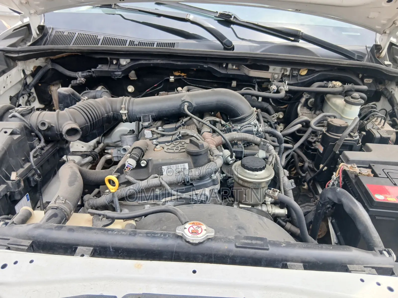 Toyota Hilux 2018 White