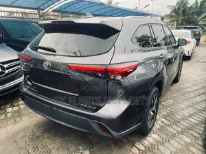 Toyota Highlander 2020 Gray