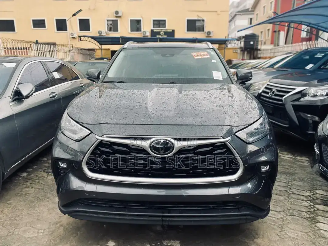Toyota Highlander 2020 Gray