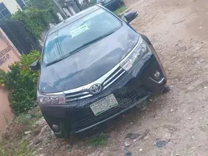 Toyota Corolla 2014 Black