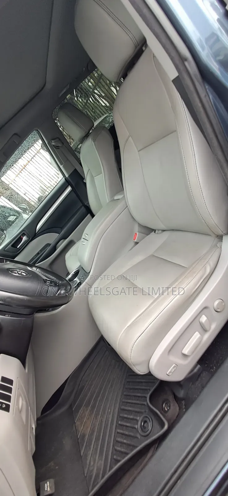 Toyota Highlander 2017 Blue
