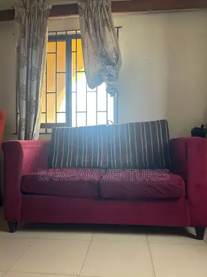 7 Seater Chair