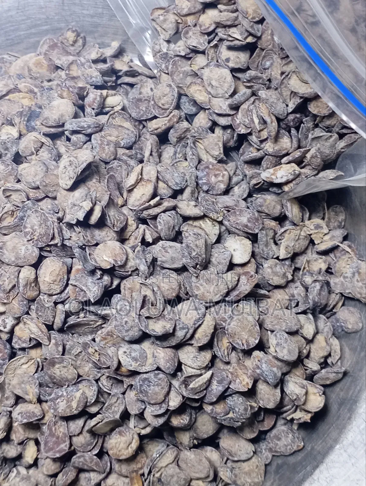 Dehydrated Iru Locust Beans