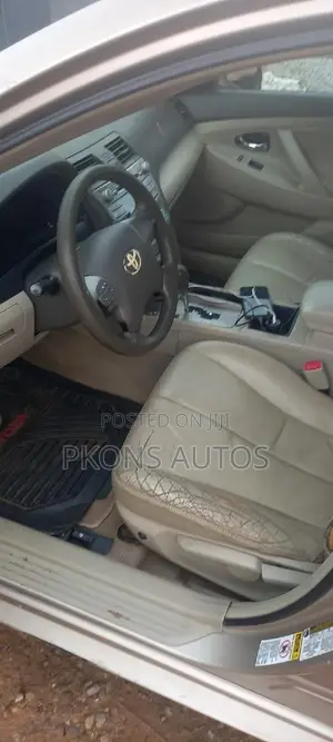 Toyota Camry 2007 Gold