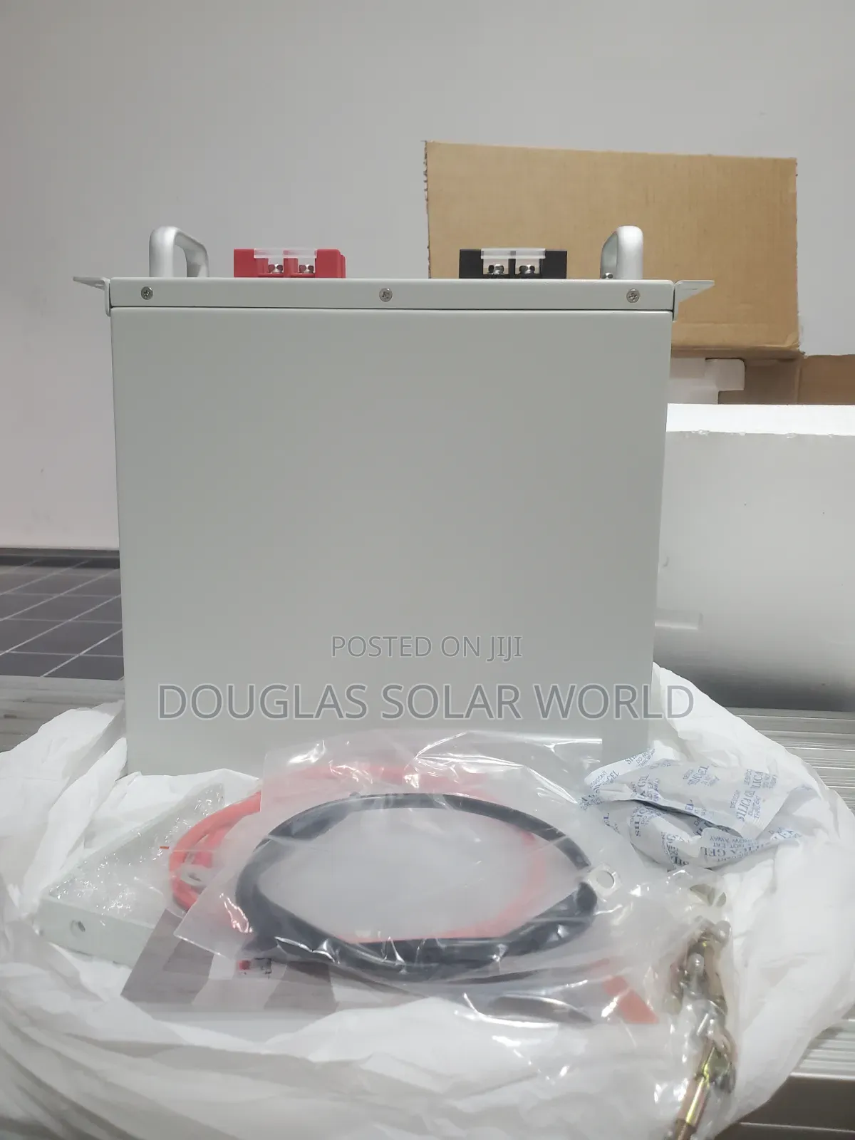Luxwatt 3kwh 25.6v Lithium Battery