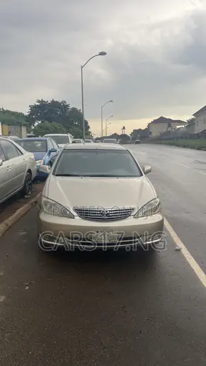 Toyota Corolla 2006 Gold