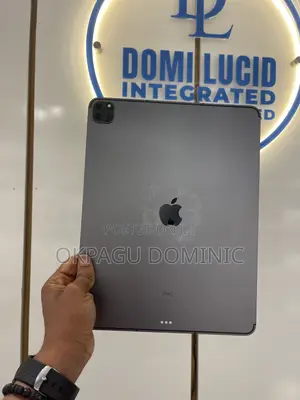 Apple iPad Pro 12.9 (2021) 128 GB Black