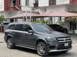 Mercedes-Benz GL-Class GL 63 AMG 2013 Gray