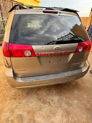 Toyota Sienna 2006 Ivory