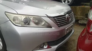 Toyota Camry 2012 Silver