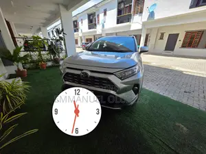 Toyota RAV4 Limited AWD 2020 Silver