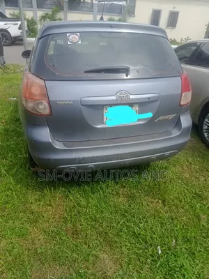 Toyota Matrix Standard FWD (1.8L 4cyl 5M) 2004 Blue